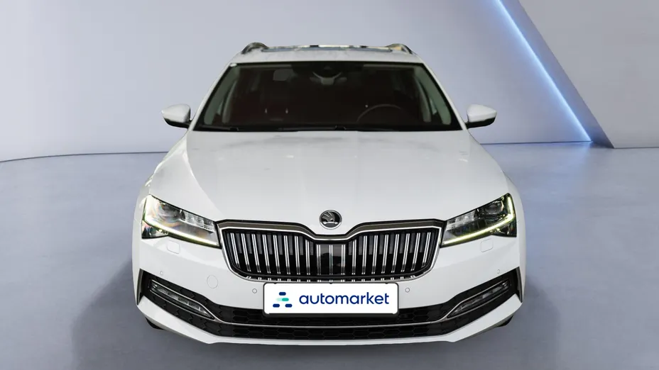 SKODA Superb Superb 2.0 TDI SCR L&K DSG