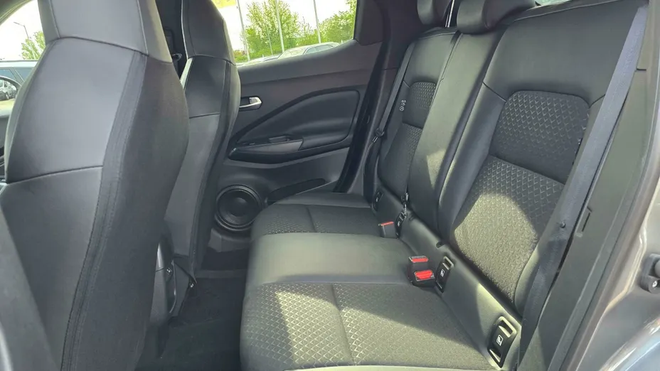 NISSAN Juke Juke 1.6 Hybrid N-Connecta AMT