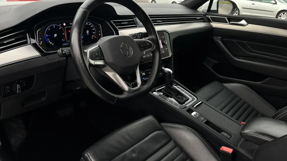 VOLKSWAGEN Passat Passat 2.0 TDI 4Mot. R-Line Edition DSG