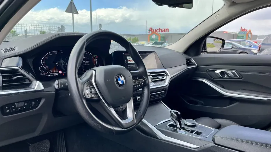 BMW Seria 3 320d xDrive mHEV Luxury Line aut