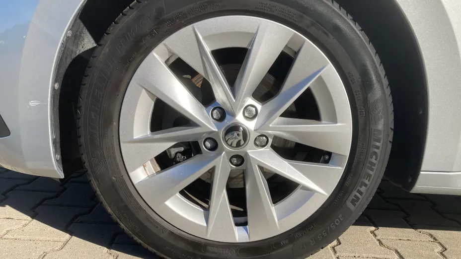 SKODA Octavia Octavia 1.5 TSI ACT Ambition