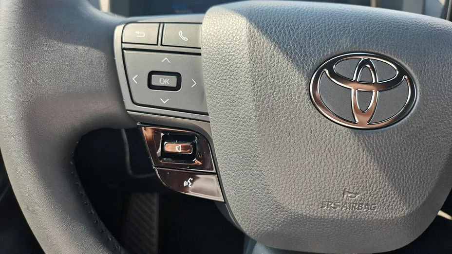 TOYOTA C-HR C-HR 2.0 Hybrid Dynamic Force Style