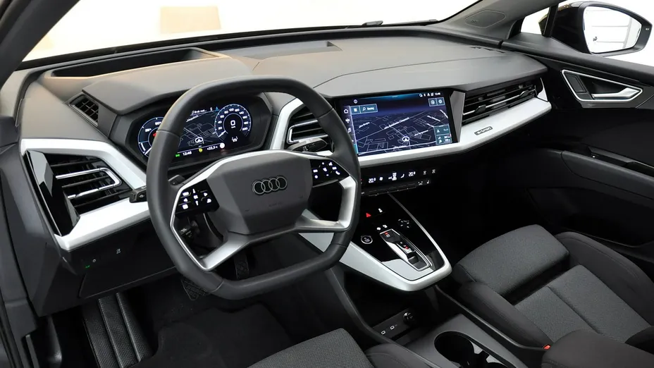 AUDI Q4 Q4 e-tron 40 77kWh Advanced