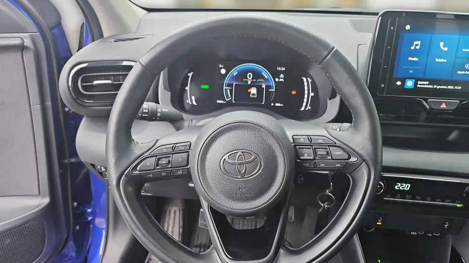 TOYOTA Yaris Yaris Hybrid 1.5 Style