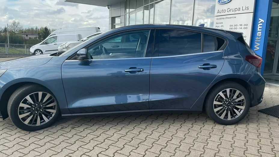 FORD Focus Focus 1.0 EcoBoost mHEV Titanium Nowy