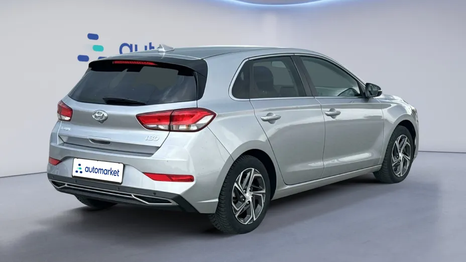 HYUNDAI i30 i30 1.0 T-GDI Smart DCT