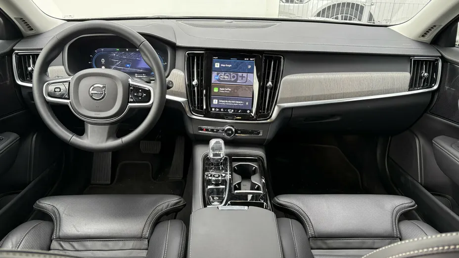 VOLVO V90 V90 T6 AWD Plug-In Hybrid Plus Dark aut