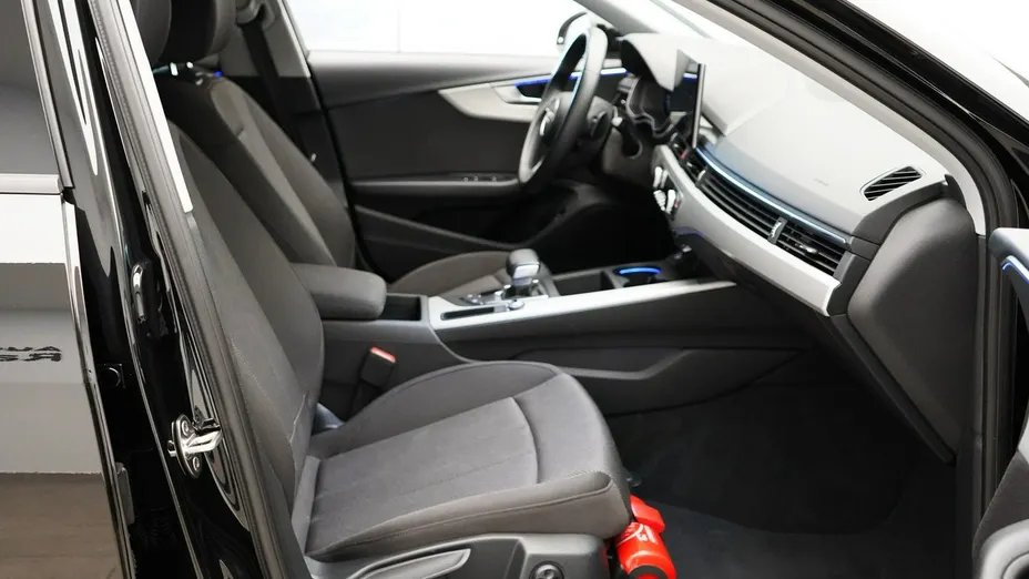 AUDI A4 A4 30 TDI mHEV S tronic
