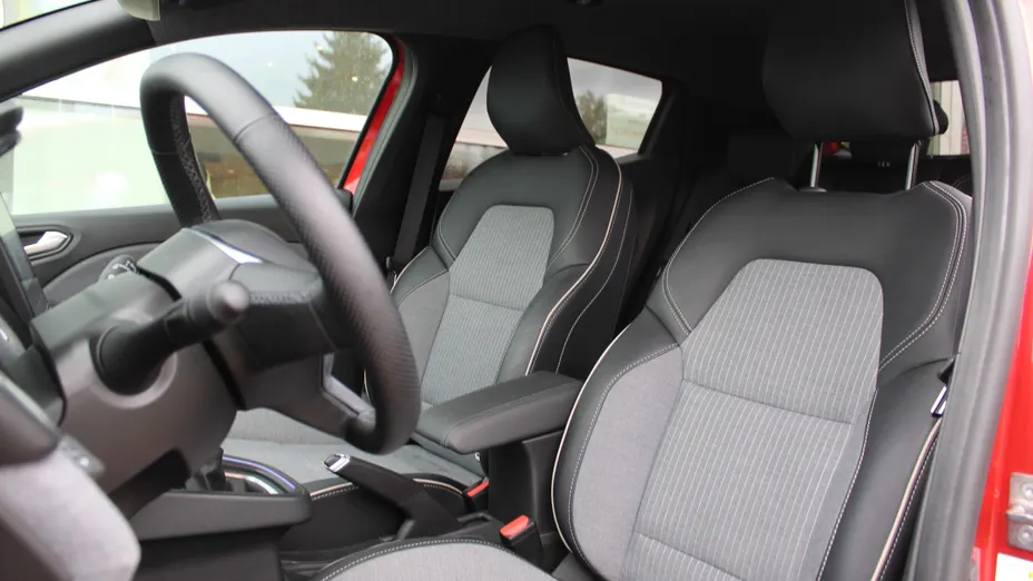 RENAULT Clio Clio 1.0 TCe Techno