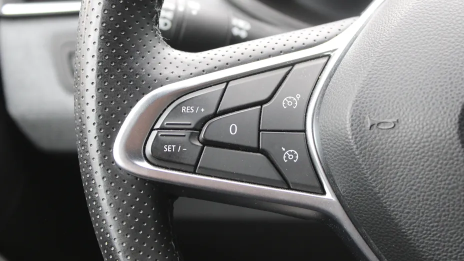 RENAULT Clio Clio 1.0 TCe Techno