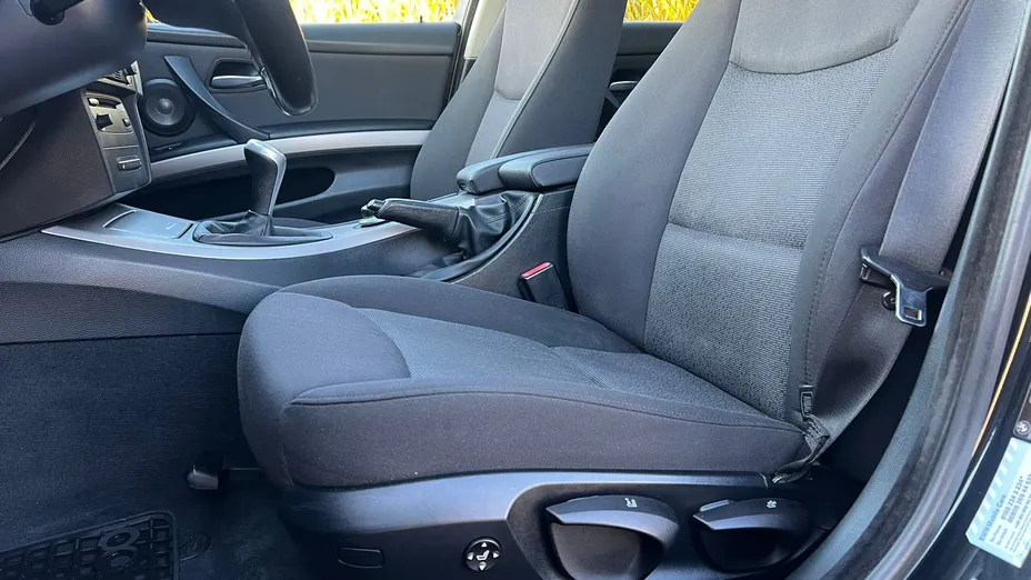 BMW Seria 3 320d aut