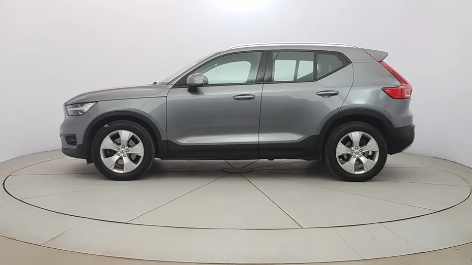 VOLVO XC40 XC40 D4 SCR AWD Momentum aut
