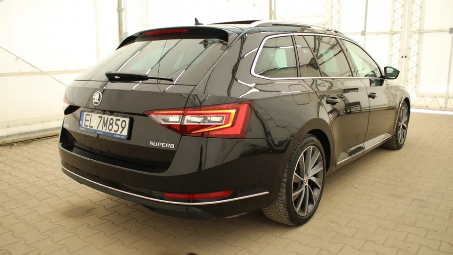 SKODA Superb Superb 1.5 TSI ACT L&K DSG