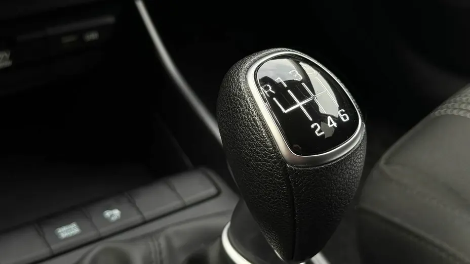 HYUNDAI i20 i20 1.0 T-GDi Pure