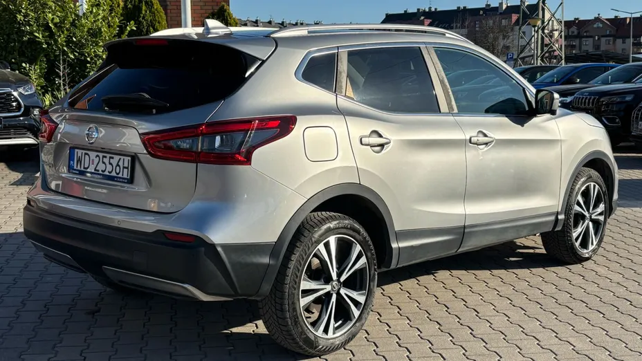 NISSAN Qashqai Qashqai 1.6 DIG-T N-Connecta