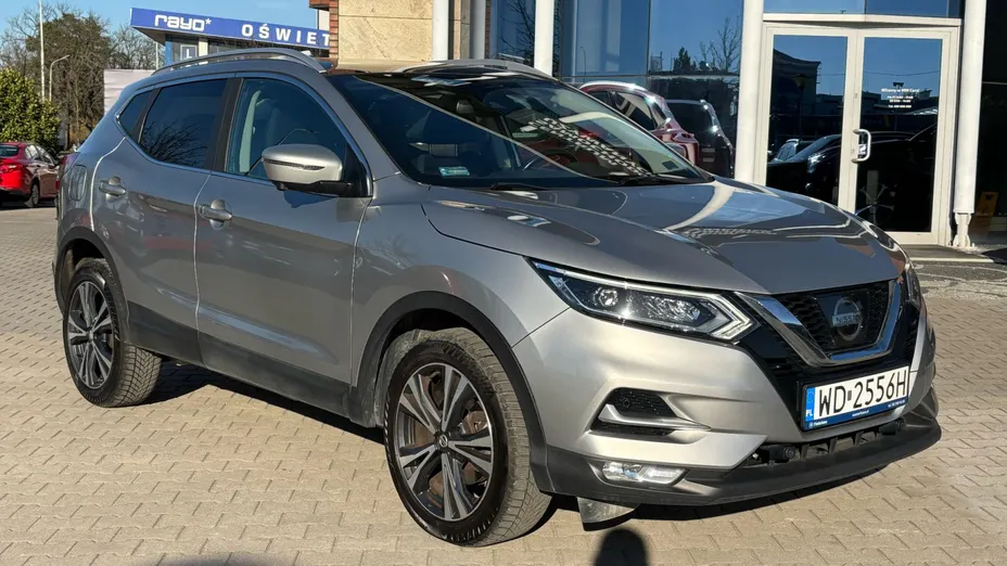 NISSAN Qashqai Qashqai 1.6 DIG-T N-Connecta