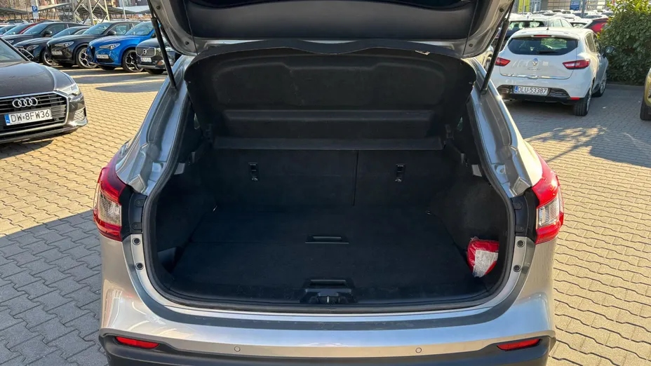 NISSAN Qashqai Qashqai 1.6 DIG-T N-Connecta