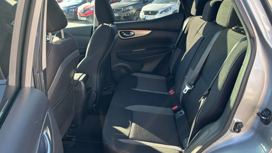 NISSAN Qashqai Qashqai 1.6 DIG-T N-Connecta