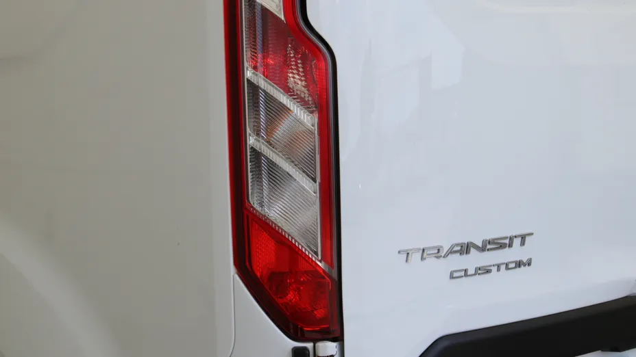 FORD Transit Custom Transit Custom Kombi-Van 320 L1H1 Trend