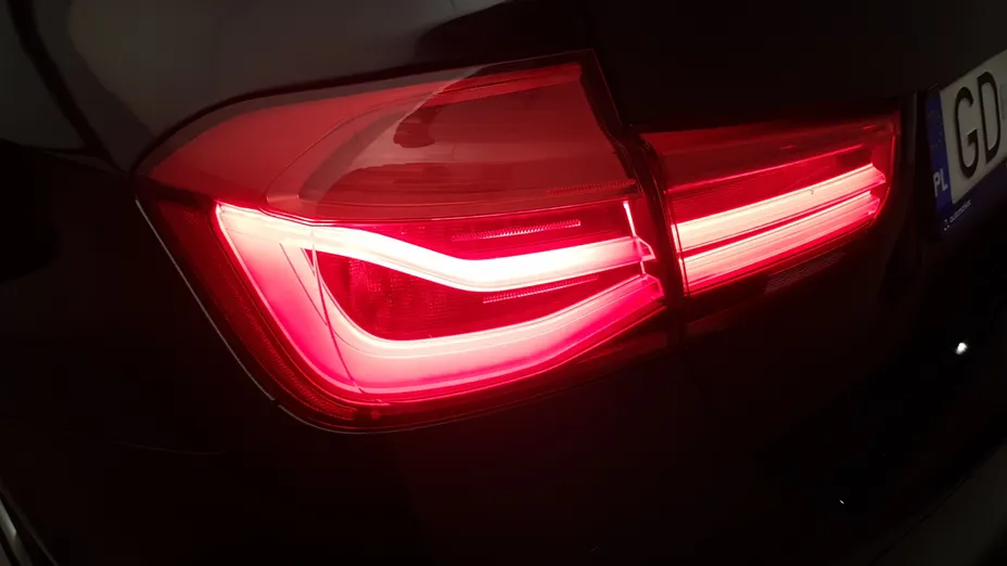 BMW Seria 3 316d Advantage aut
