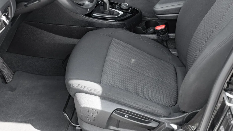 BMW Seria 2 218i GPF