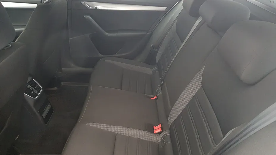 SKODA Octavia Octavia 2.0 TDI SCR Ambition