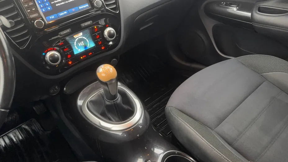 NISSAN Juke Juke 1.6 N-Connecta