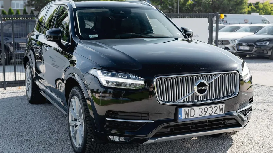 VOLVO XC90 XC90 D5 SCR AWD Inscription