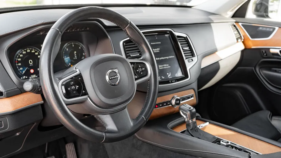 VOLVO XC90 XC90 D5 SCR AWD Inscription