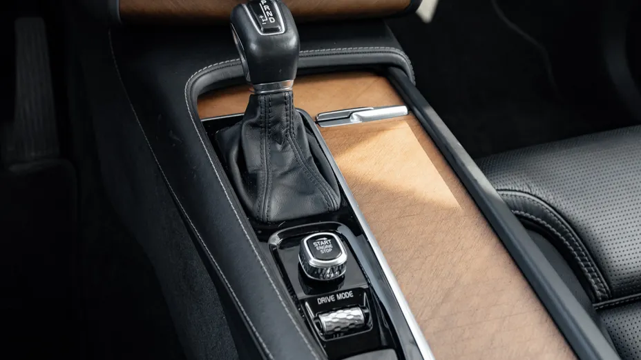 VOLVO XC90 XC90 D5 SCR AWD Inscription