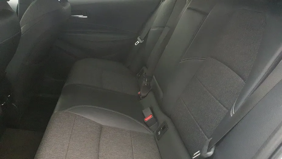 TOYOTA Corolla Corolla 2.0 Hybrid Comfort