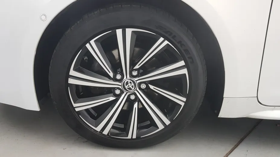 TOYOTA Corolla Corolla 2.0 Hybrid Comfort