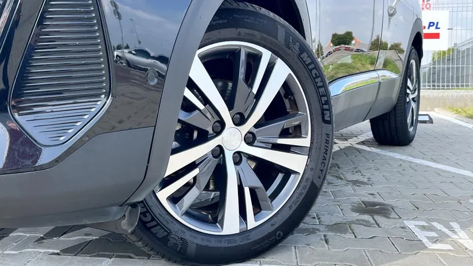 PEUGEOT 3008 3008 1.5 BlueHDi Allure S&S EAT8