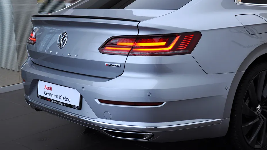 VOLKSWAGEN Arteon Arteon 2.0 TSI 4Motion R-Line DSG