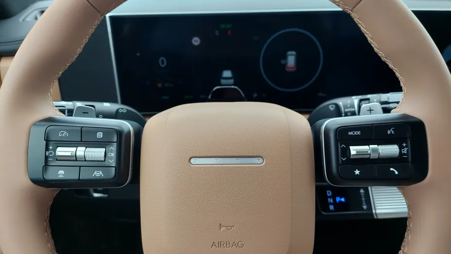 HYUNDAI Santa Fe Santa Fe 1.6 T-GDI HEV Platinum 4WD aut 7os. Nowy