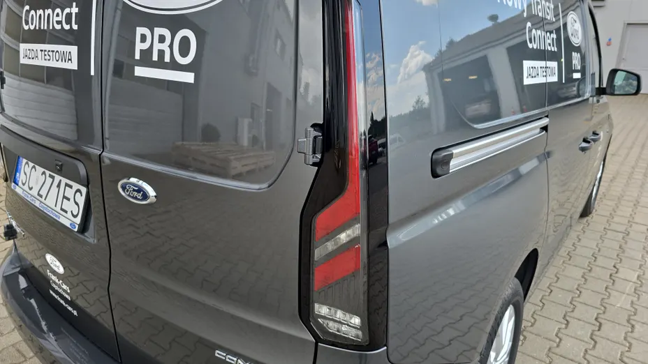 FORD Transit Connect Transit Connect L2 Limited Powershift
