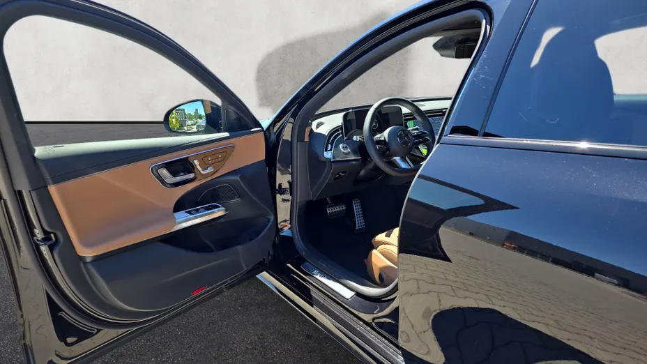 MERCEDES-BENZ E Klasa E 220 d mHEV 4-Matic AMG 9G-Tronic Nowy