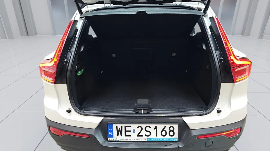 VOLVO XC40 XC40 T3 R-Design aut