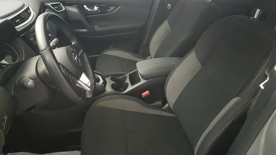 NISSAN Qashqai Qashqai 1.3 DIG-T Acenta DCT