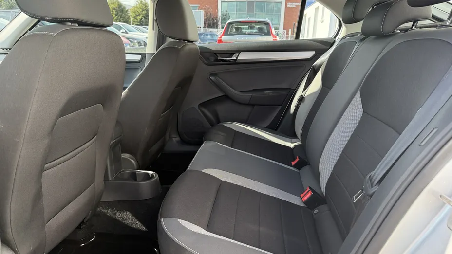 SKODA Rapid Rapid 1.6 TDI DPF Ambition