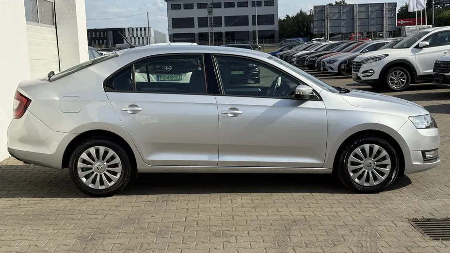 SKODA Rapid Rapid 1.6 TDI DPF Ambition