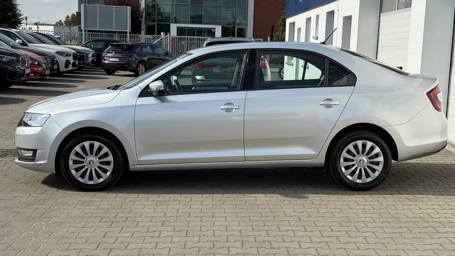 SKODA Rapid Rapid 1.6 TDI DPF Ambition