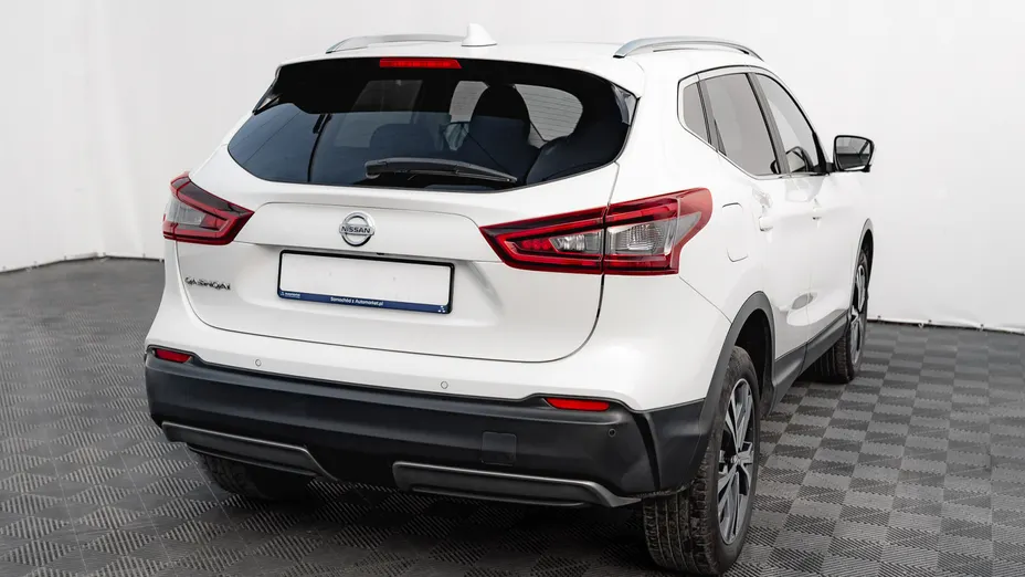 NISSAN Qashqai Qashqai 1.3 DIG-T N-Connecta