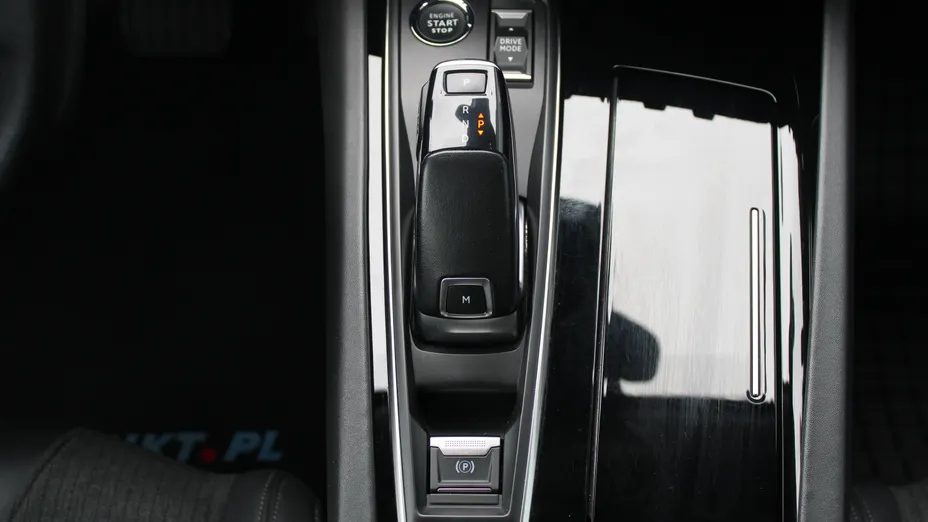 PEUGEOT 508 508 1.6 PureTech Allure S&S EAT8
