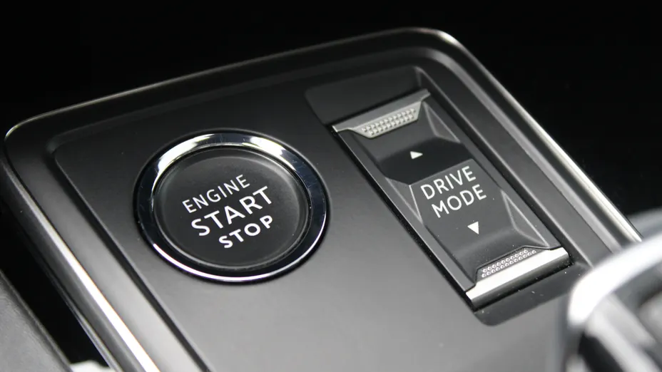 PEUGEOT 508 508 1.6 PureTech Allure S&S EAT8