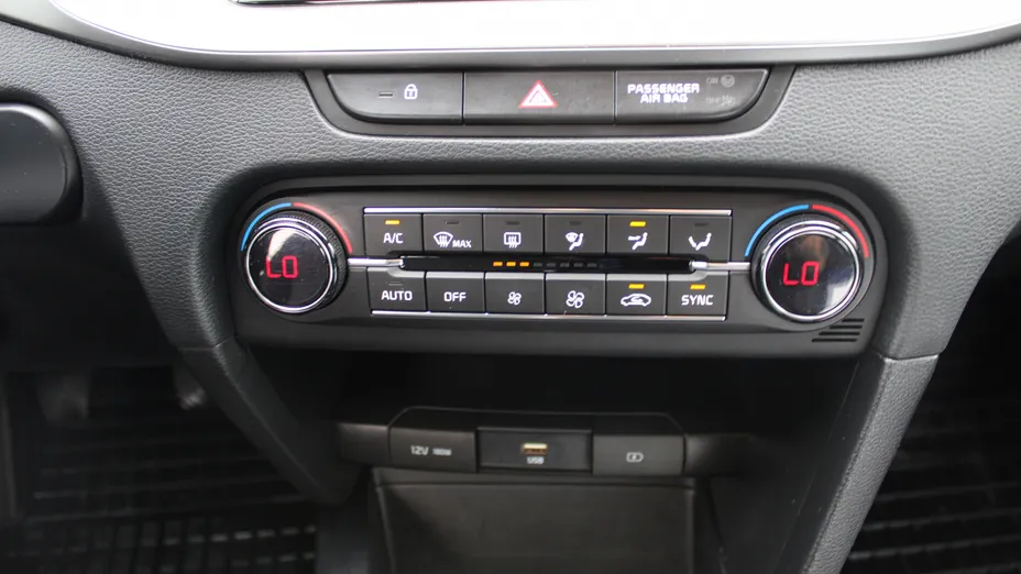 KIA Cee'd Ceed 1.4 T-GDI M