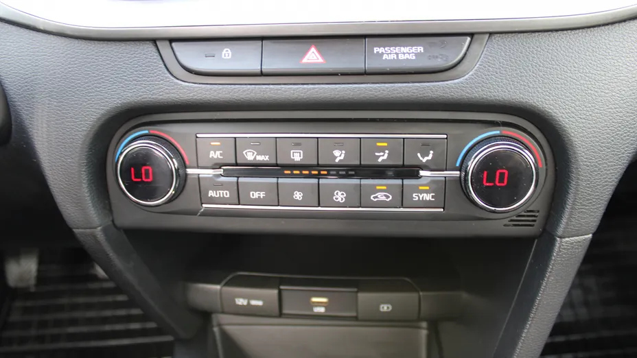 KIA Cee'd Ceed 1.4 T-GDI M