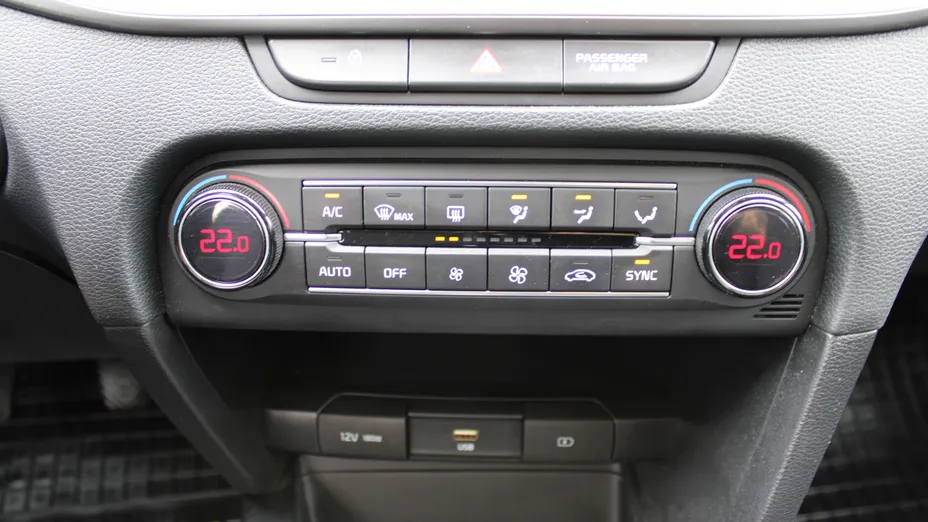KIA Cee'd Ceed 1.4 T-GDI M