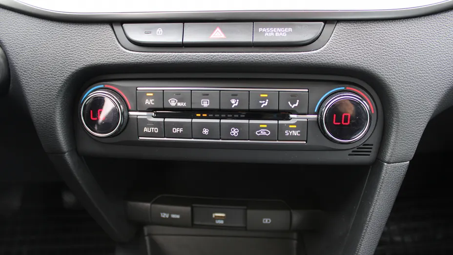 KIA Cee'd Ceed 1.4 T-GDI M