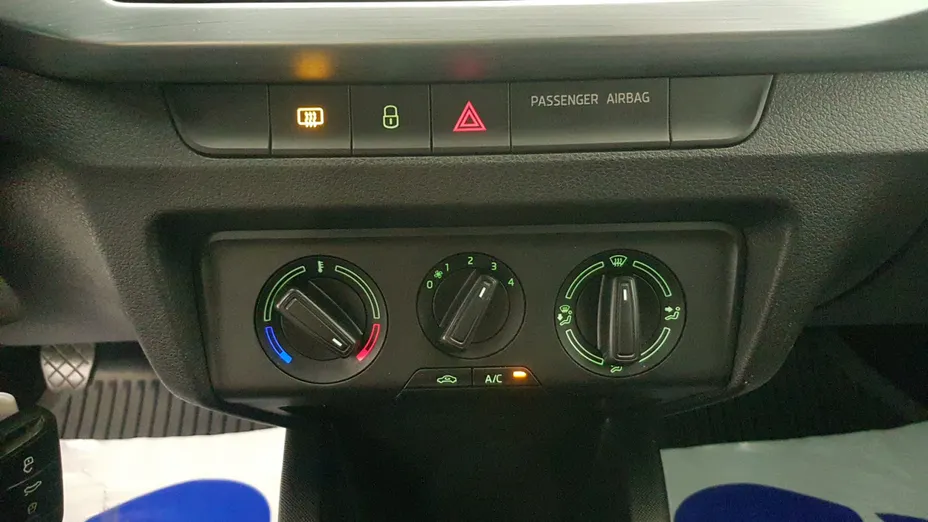 SKODA Fabia Fabia 1.0 TSI Ambition